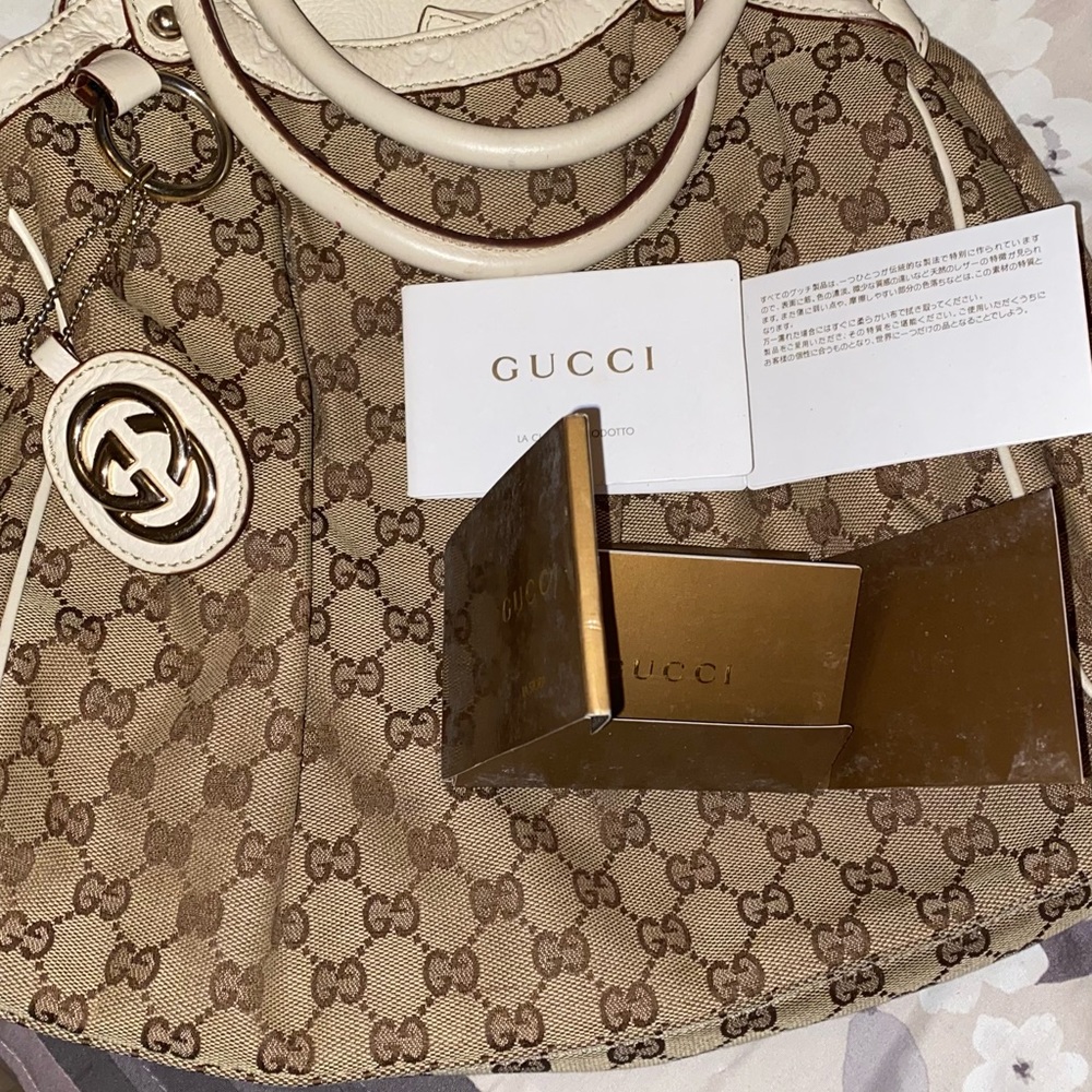 Gucci